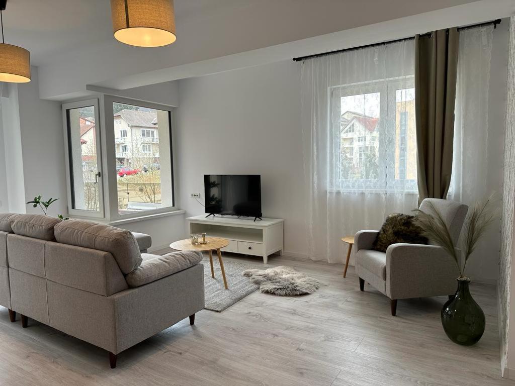 City Center Accommodation 111 레시차 외부 사진